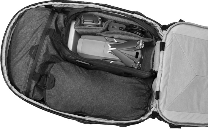 Peak Design Travel Backpack 30L v2 Black binnenkant