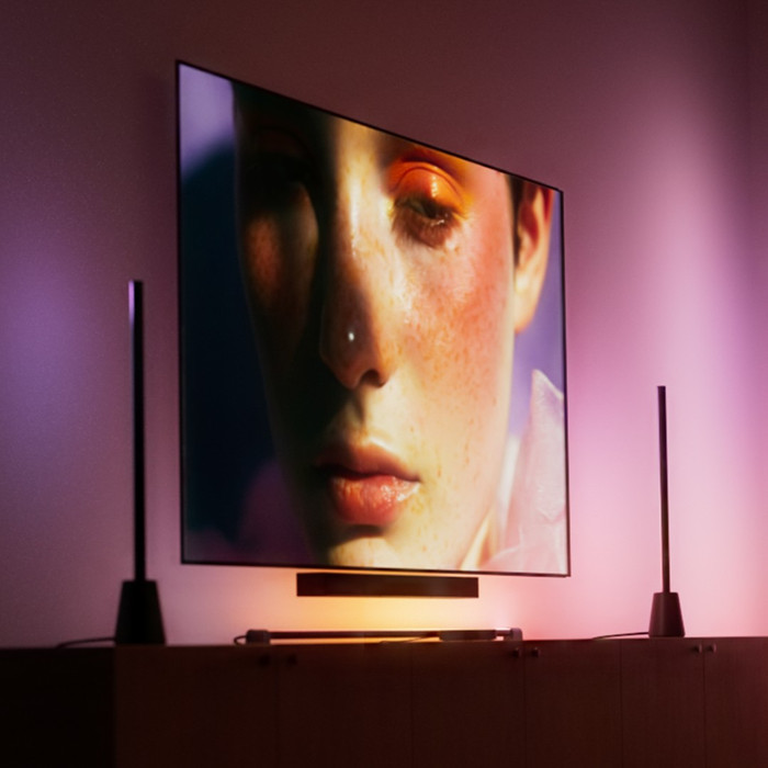 Philips Hue Play Wall Washer Noir Lot de 2 + HDMI Sync Box 4K produit à l'usage