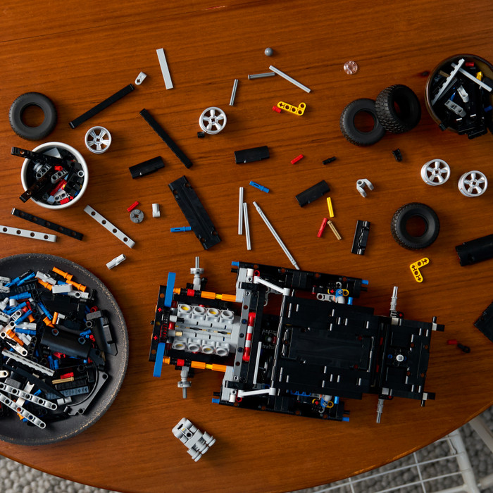 LEGO Technic - Voiture Dodge Charger R/T de Fast and Furious 42231 produit à l'usage