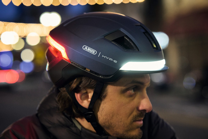 ABUS HYP-E Blauw M product in gebruik