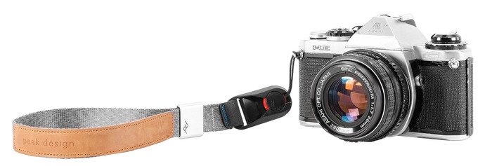 Peak Design Cuff Ash avant