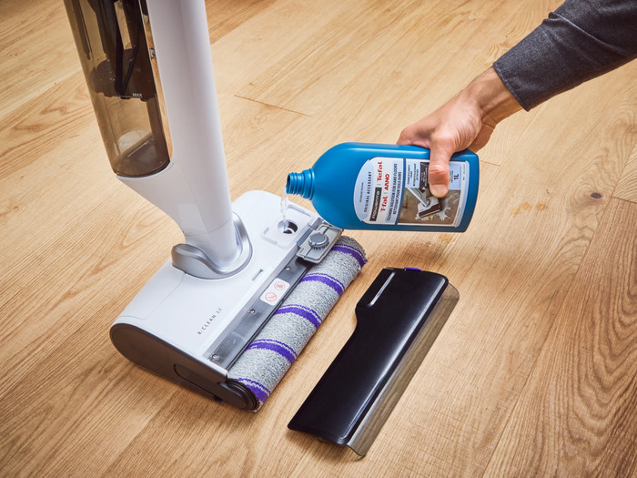 Rowenta X-Clean 12 GZ7267 product in gebruik