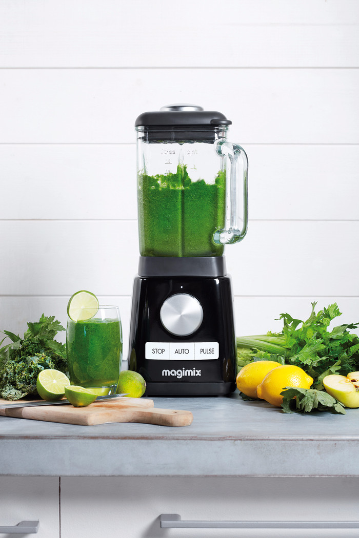 Magimix Power Blender 4 Zwart product in gebruik