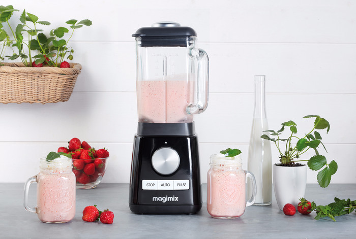 Magimix Power Blender 4 Zwart product in gebruik