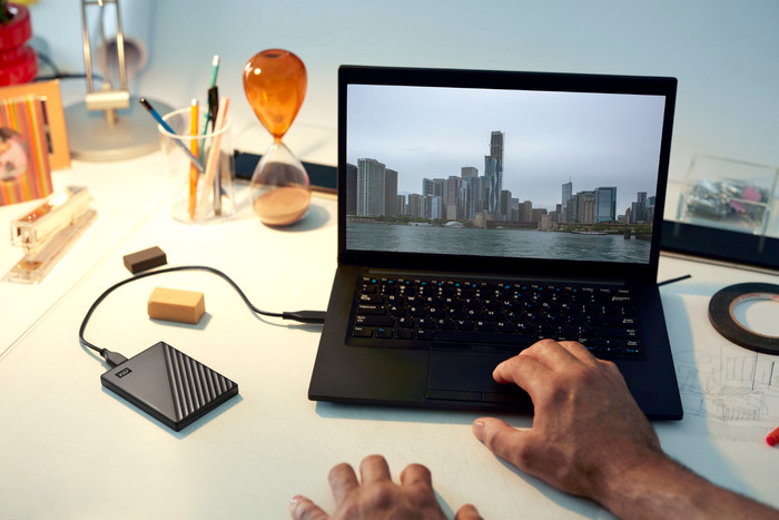 WD My Passport 2TB Black product in gebruik