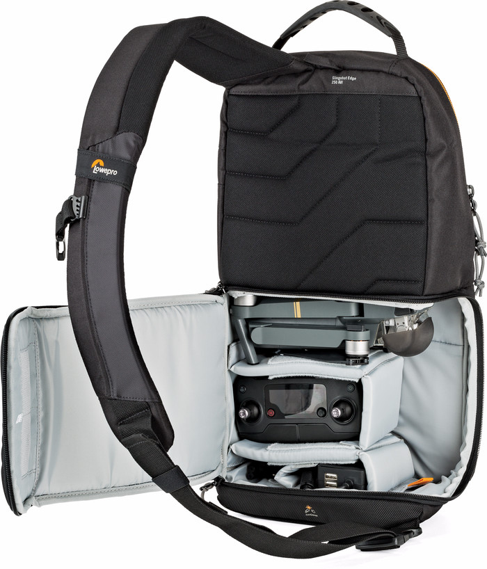 Lowepro Slingshot Edge 250 AW Black binnenkant