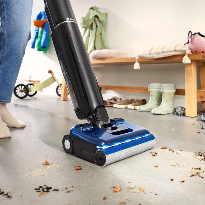 Bosch Series 6 OneFlow BHF61BM product in gebruik