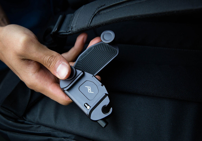 Peak Design Capture Camera Clip Black product in use