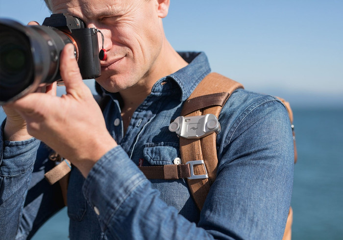 Peak Design Capture Camera Clip Black visual supplier