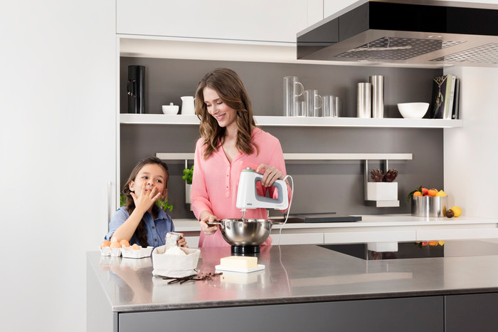 Braun MultiMix 5 HM5100WH White product in use