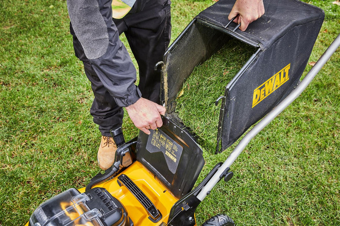 DeWalt DCMW564P2-QW produit à l'usage