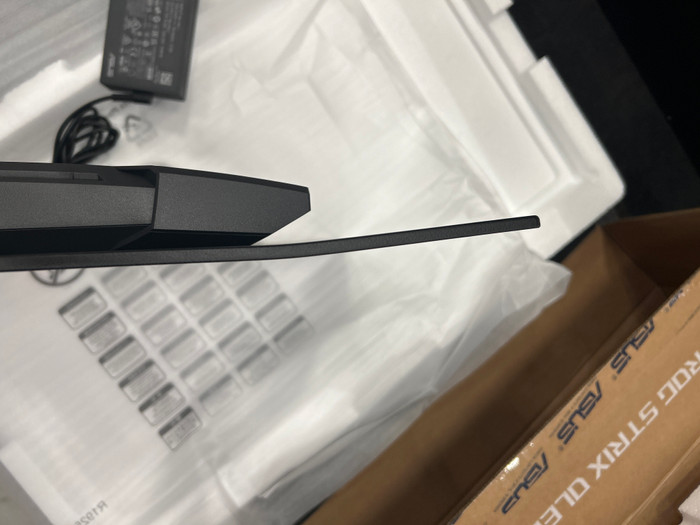 ASUS ROG Strix OLED XG27AQDMG 