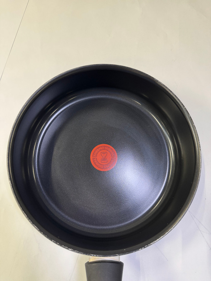 Tefal Renew On Ceramic High-Sided Skillet 24cm Black 