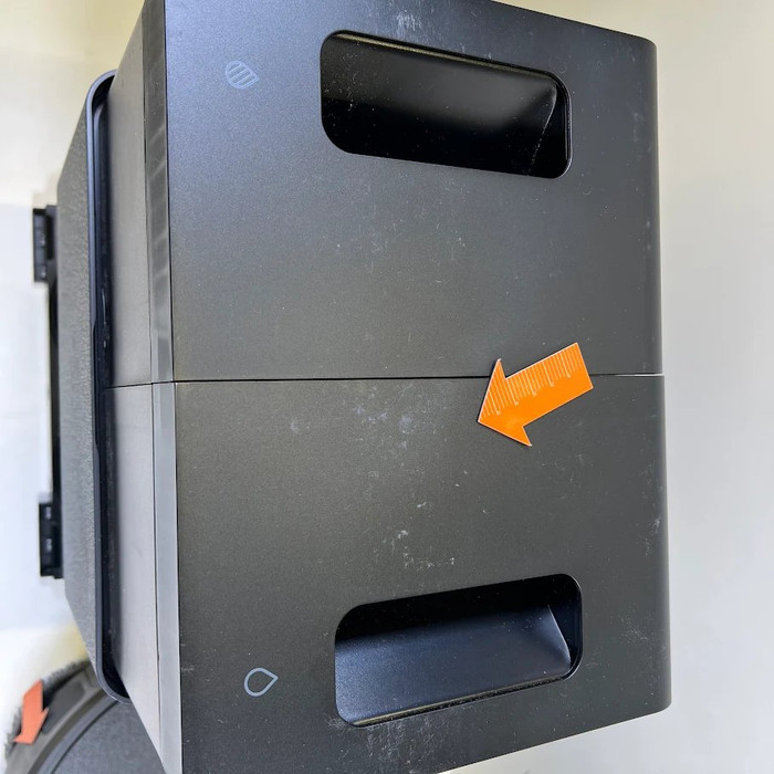 iRobot Roomba Plus 505 + Black 