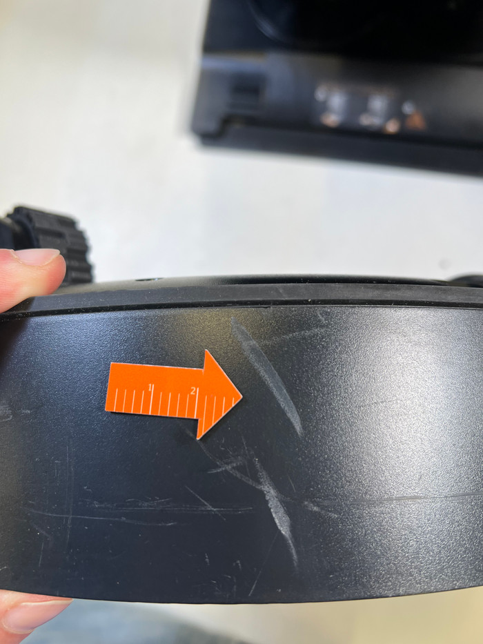 iRobot Roomba Plus 505 + Black 