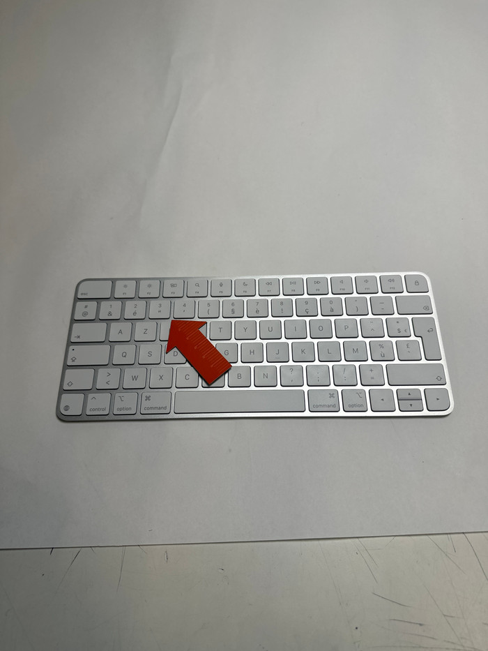 Apple iMac 24 Pouces M4 (CPU 8 Cœurs/GPU 8Cœurs) 16 Go/256 Go Argent AZERTY 