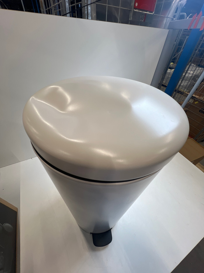 Brabantia NewIcon Poubelle à Pédale 30 Litres Soft Beige 