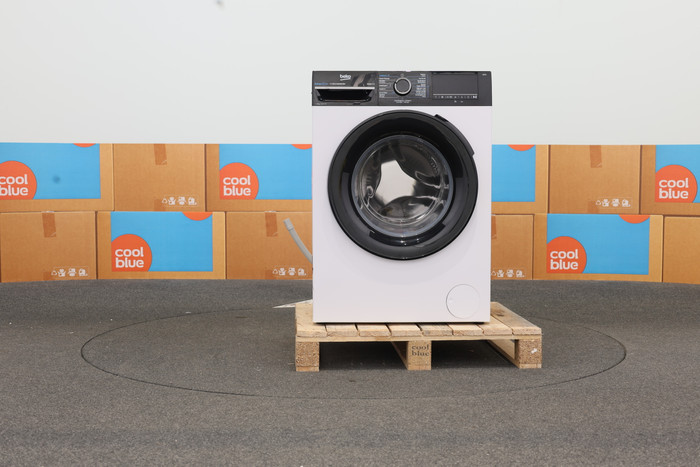 Beko BM3WFU41041B IronFast 