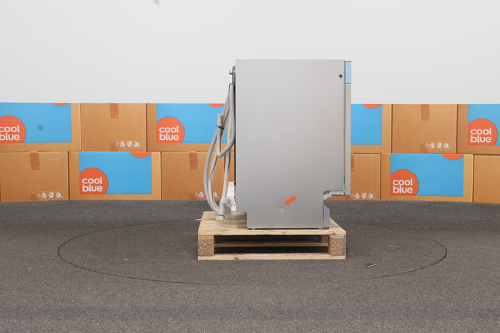 Bosch SMV6YCX00E / Built-in / Fully integrated / Niche height 81.5 - 87.5cm 