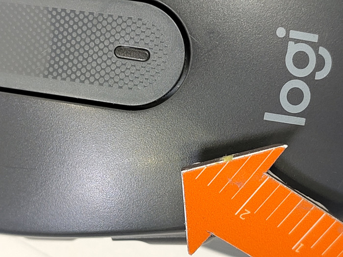 Logitech Signature M650 Wireless Mouse Graphite
