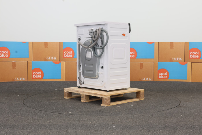 Beko B1W764BBBE SteamCure