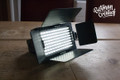 Falcon Eyes Set lampe LED DV-96V-K1 sur pile (Image 5 sur 5)