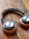 Bang &amp; Olufsen BeoPlay H9 Noir (Image 2 sur 2)