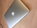 Apple MacBook Pro 13,3" 128 Go avec écran Retina 2,7 GHZ (Image 2 sur 6)