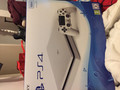 Sony PlayStation 4 Slim 500 Go Blanc glacier (Image 1 sur 3)