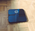 Fitbit Aria Wifi Smart Scale (Noir) (Image 3 sur 3)