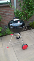 Weber Kettle Plus 47 cm GBS Noir (Image 4 sur 5)