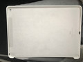 Apple Coque en silicone iPad Pro 12,9 pouces Blanc (Image 1 sur 3)