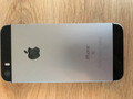 Apple iPhone SE 32 Go Gris sidéral (Image 4 sur 7)