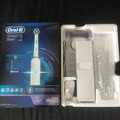 Oral-B Smart 4000N White (Afbeelding 2 van 3)