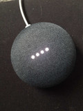 Google Home Mini Gris (2018) (Image 4 sur 18)
