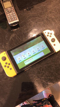 Bundle Nintendo Switch + Pokémon Let's Go Pikachu (Image 2 sur 10)