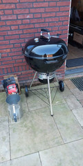 Weber Master-Touch GBS E-5750 57cm Black + Weber Premium Cover 57cm (Image 3 of 5)
