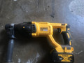 DeWalt DCH133M1-QW (Image 2 of 5)