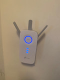 TP-Link RE450 (Image 3 of 9)