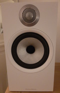 Bowers &amp; Wilkins 607 S2 White (per pair) (Image 2 of 2)