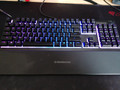 SteelSeries Apex 3 TKL Clavier Gamer AZERTY Blanc (Image 1 sur 2)