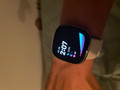 Fitbit Sense Blanc/Or (Image 4 sur 13)