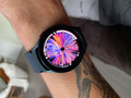 Samsung Galaxy Watch4 44 mm Vert (Image 3 sur 15)