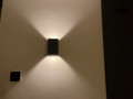 Philips Hue Resonate Applique Murale White and Color Noir (Image 2 sur 6)