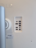 LG UltraFine 32UQ85R-W (Image 4 of 4)