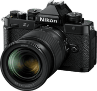 Nikon Z f + NIKKOR Z 24-70 mm f/4