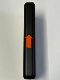 BlueBuilt Batterie Externe pour Ordinateurs Portables avec Charge Rapide 27 000 mAh Noir