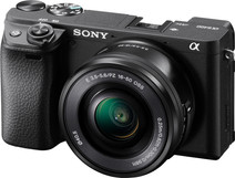 Sony Alpha A6400 + E PZ 16-50mm f/3.5-5.6 OSS Camera promotie