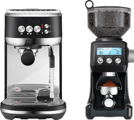 Sage the Bambino Plus Black Truffel + Koffiemolen Espressomachine promotie