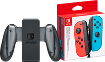 Nintendo Switch Joy-Con set Rood/Blauw + Nintendo Switch Joy-Con Charge Grip 